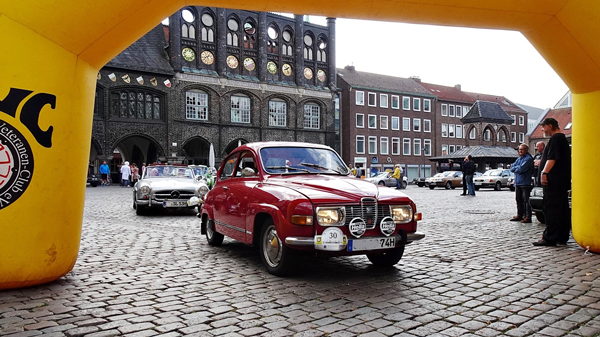 The start starts in Sonnabend (07.09.2024) at 09:00 in the Lübecker Altstadt at the market in front of the Kulisse des Mittelalterlichen Rathauses. Photos: Veranstalter