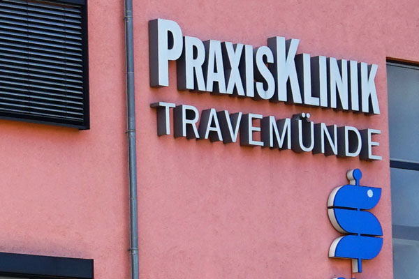 Die Praxisklinik Travemünde befindet sich im Gewerbegebiet Dreilingsberg. Foto: Archiv/HN