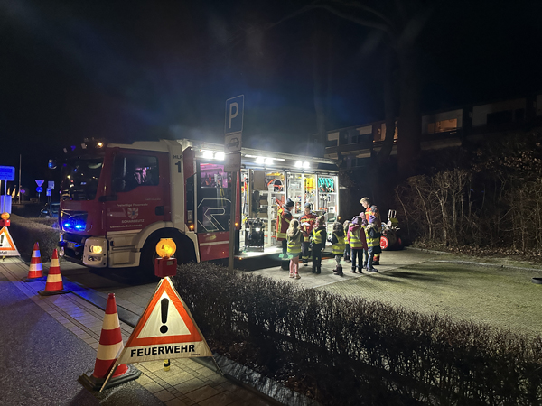 Am vergangenen Wochenende fand die jährliche Übernachtungsparty der Kinderfeuerwehr Scharbeutz (KFS80) im Feuerwehrgerätehaus Scharbeutz statt. Fotos: DS