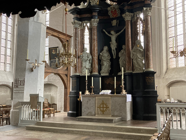 Unter dem Titel „Liturgie und Kirchenbau“ zeigt Rainer Foß den Zusammenhang unser bekannten Kirchenarchitektur und der christlichen Liturgie. Foto: Veranstalter