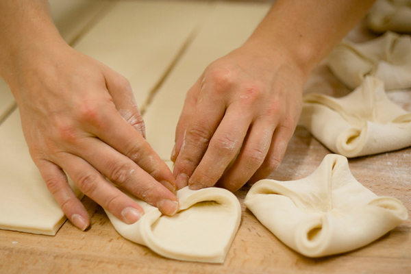 Laut Gewerkschaft gibt es für Bäckerei-Azubis jetzt eine wesentlich höhere Ausbildungsvergütung. Foto: NGG