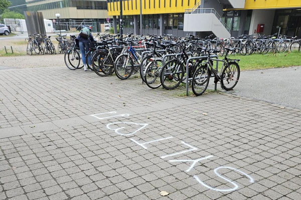 Die Juso Hochschulgruppe zeigt sich entsetzt über die erneute Schmiererei auf dem Campus der Universität zu Lübeck. Foto: Yannik Kasprzak