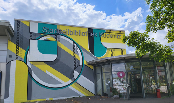 Die Lübecker Stadtbibliothek hat eine Online-Befragung gestartet. Foto: HL