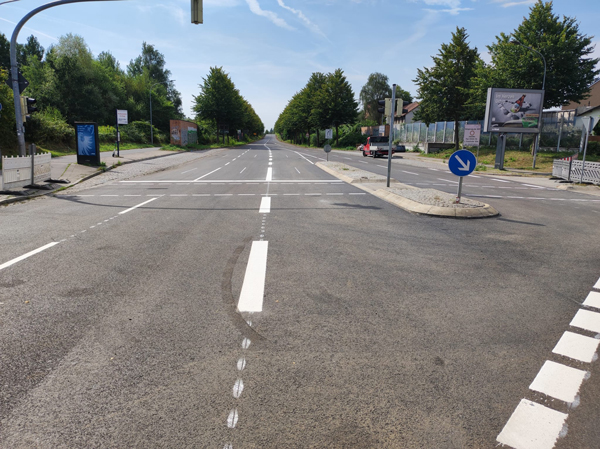 Der Landesbetrieb Straßenbau und Verkehr Schleswig-Holstein (LBV.SH) teilt mit, dass der erste Bauabschnitt (Paul-Ehrlich-Straße bis Kronsforder Allee) acht Tage früher als geplant fertig wird. Foto: STE