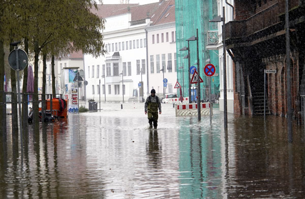 Das Hochwasser erreichte einen Pegel von 1,5 Meter über dem mittleren Wasserstand. Fotos: JW