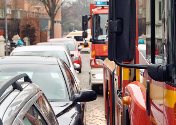 Gefährdungen von Leib und Leben durch Falschparker sind der Feuerwehr nicht bekannt. Eine Mehrheit in der Bürgerschaft ist auch deshalb gegen den weiteren Abbau von Parkplätzen. Foto: VG/Archiv