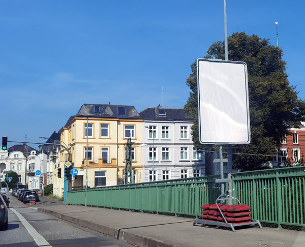 Endlich-ein-Verkehrszeichen-ohne-Aussage