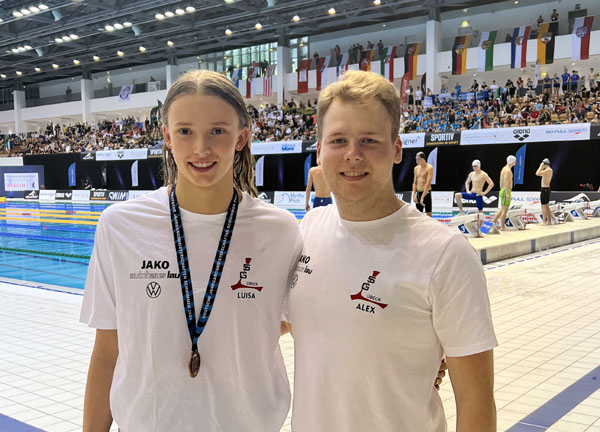 Luisa Hackmann mit ihrem Trainer Alexander Müller. Foto: SG Lübeck