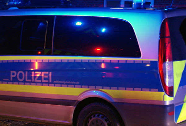 Während des gestrigen Veranstaltungstages auf der Travemünder Woche kontrollierte die Polizei zwei E-Scooter-Fahrer. Foto: Symbolbild