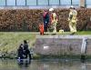 Am Sonntagmorgen wurde eine tote Frau aus dem Elbe-Lübeck-Kanal geborgen. Symbolbild: Archiv