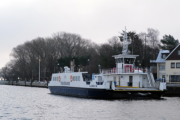 Die Priwallfähre „Travemünde“ ist von ihrem Werftaufenthalt zurück. Fotos: Karl Erhard Vögele