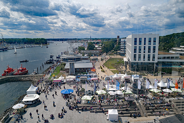 Aus polizeilicher Sicht kann das erste Festwochenende als ruhig und überwiegend friedlich bezeichnet werden. Foto: Karl Erhard Vögele