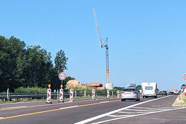 Aufgrund des Brückenbauwerks wird die Autobahn für kurze Zeit gesperrt. Foto: Archiv/HN