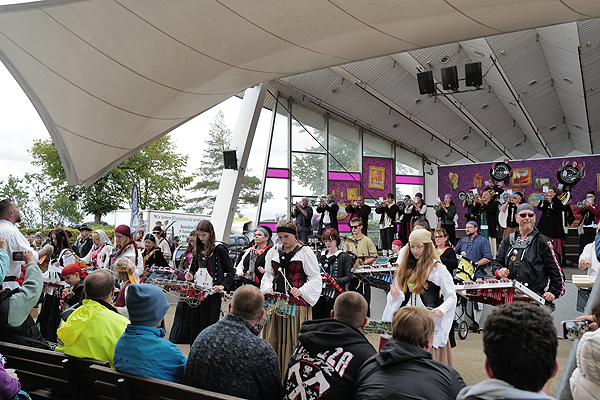 Die Vorfreude steigt, denn Lübecks Freibeutermukke – Die Nordgugge e.V. lädt alle Musikliebhaber und Festbegeisterten ein, am 03. Oktober 2024 das Event „Ostsee Rockt“ zu erleben. Foto: Archiv