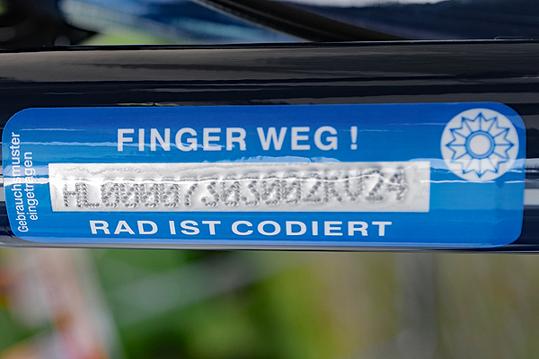 Am Donnerstag (19.09.2024) gibt es für Interessierte wieder die Möglichkeit, ihr Fahrrad, E-Bike oder auch den E-Bike Akku mit einem bundeseinheitlichen Code versehen zu lassen. Foto: KEV/Archiv