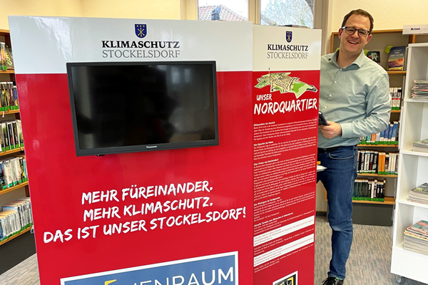 Im Rahmen der Aktionswoche „Ostholstein smart und klimafreundlich“ gibt es am 27. September 2024 einen Info-Stand auf dem Stockelsdorfer Marktplatz. Foto: Gemeinde Stockelsdorf