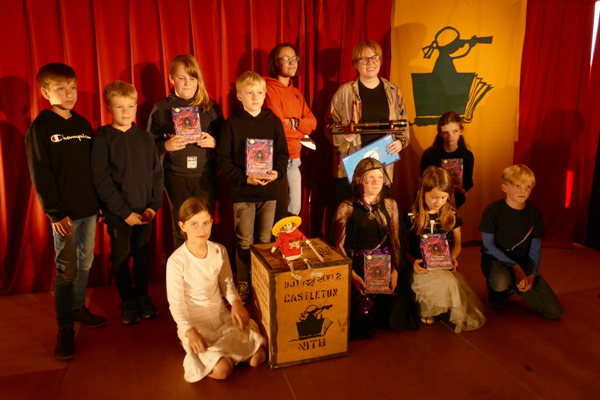 Der Goldene Bücherpirat ist ein Kinderliteraturpreis für Nachwuchsautoren, der von einer Jury aus Kindern zwischen 8 und 10 Jahren vergeben wird. Foto: Veranstalter