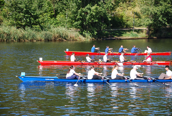 58 Teams boten spannende Rennen auf dem Elbe-Lübeck-Kanal. Foto: Sana Kliniken Lübeck