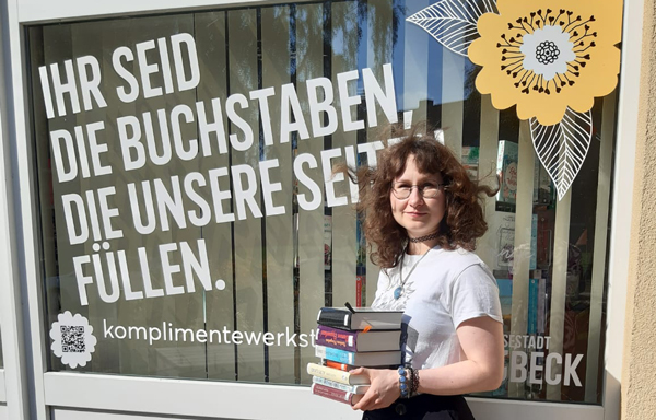 Ines Nanz leitet jetzt die Stadtteilbibliothek Travemünde. Foto: HL