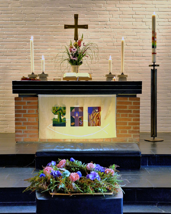 Der musikalische Gottesdienst findet in der St. Martinskirche in Cleverbrück statt. Foto: Gemeinde