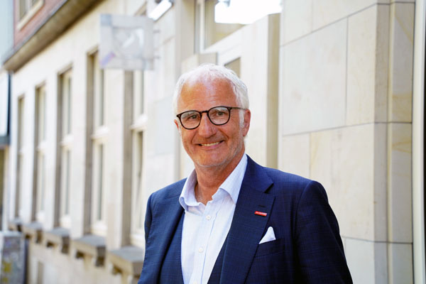 Ralf Stamer, Präsident der Handwerkskammer Lübeck, berichtet von einer Frühjahrsbelebung im Handwerk. Foto: HWK