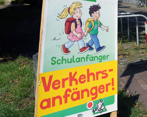 Die Arbeitsmöglichkeiten könnten in Bereichen wie Bauhöfen, Gärtnereien, Kindertagesstätten oder als Verkehrslotsen für Schulkinder angeboten werden, meint die BfL. Foto: Archiv/JW