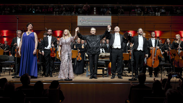 Für das Abschlusskonzert gab es viel Beifall. Foto: Felix König