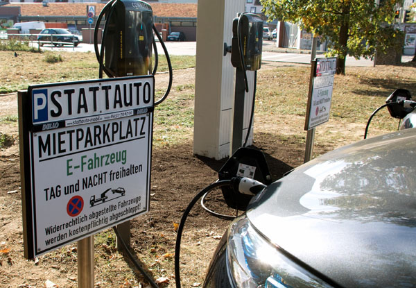 GAL und Linke beantragen ein Förderkonzept für die StattAuto Genossenschaft.