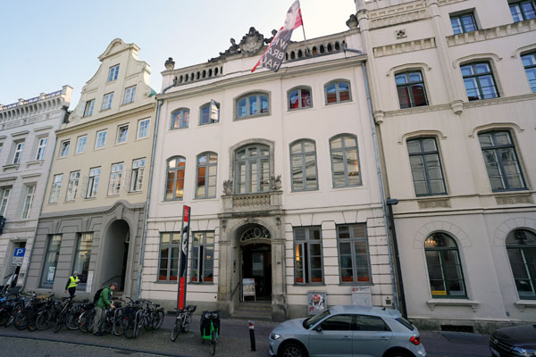 Das Willy-Brandt-Haus erinnert an das konstruktive Misstrauensvotum vor 50 Jahren.