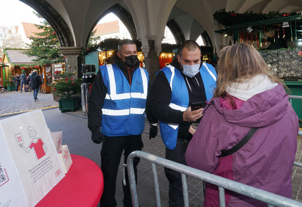 Bisher gab es den 2G-Bereichen des Weihnachtsmarktes nur einen Corona-Fall. Foto: JW